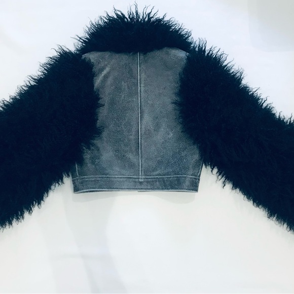 Cropped Leather and fur sleeves Jacket - Picture 4 of 7